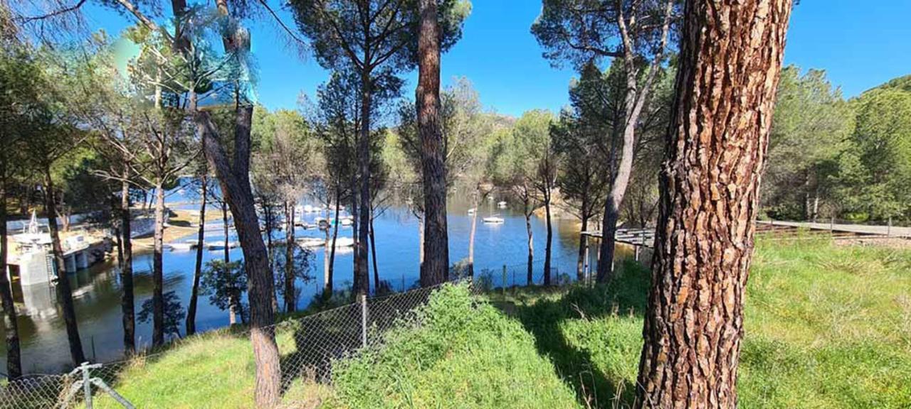 Casa Pini Appartamento San Martín de Valdeiglesias Esterno foto